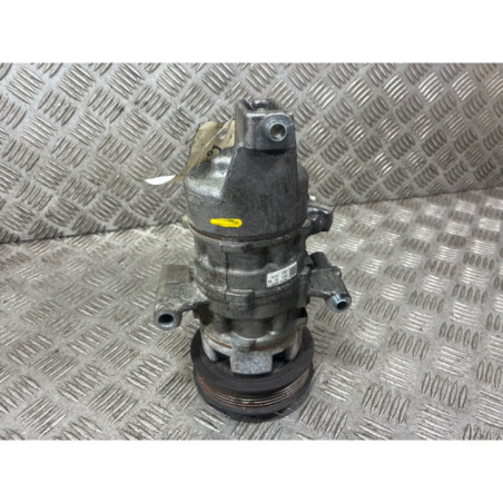 Compresseur clim FORD KA+ Photo n°1