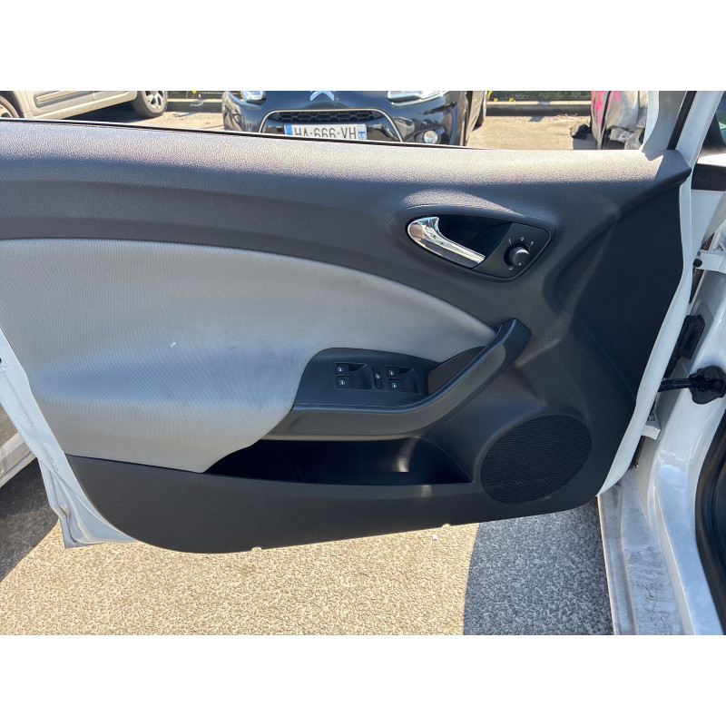 SEAT IBIZA 4 PHASE 3 1.0 MPI - 12V Photo n°9