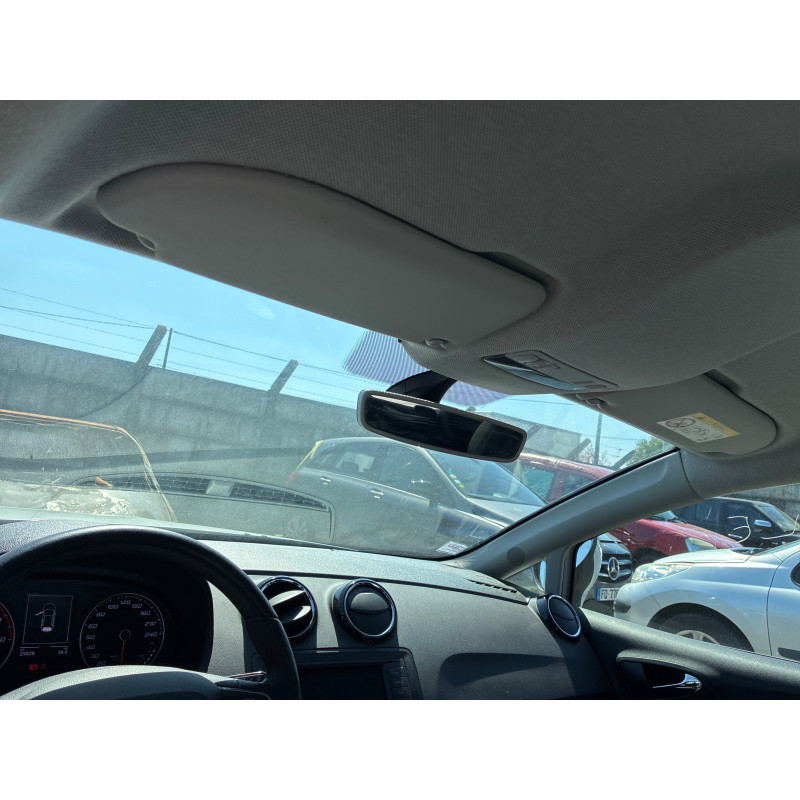 SEAT IBIZA 4 PHASE 3 1.0 MPI - 12V Photo n°13