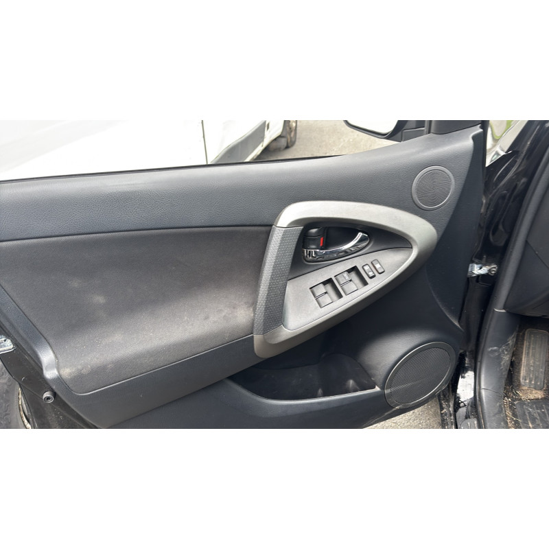 TOYOTA RAV4 3 PHASE 2 2.2 D4D - 16V TURBO Photo n°21