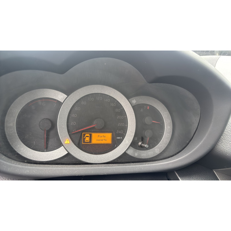 TOYOTA RAV4 3 PHASE 2 2.2 D4D - 16V TURBO Photo n°29