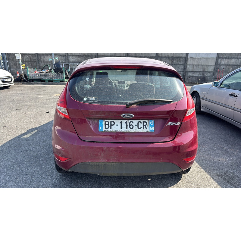 Pare boue avant droit FORD FIESTA 6 Photo n°9
