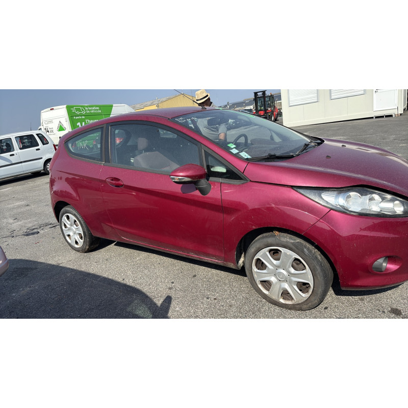 Pare boue avant droit FORD FIESTA 6 Photo n°11