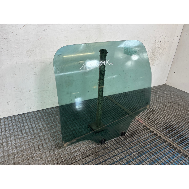 Vitre arriere gauche CITROEN C3 PICASSO Photo n°3