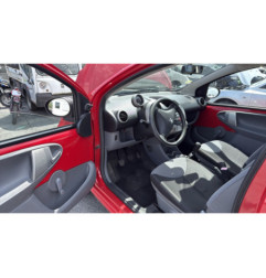 Pare boue avant gauche PEUGEOT 107