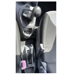 Pare boue avant gauche PEUGEOT 107