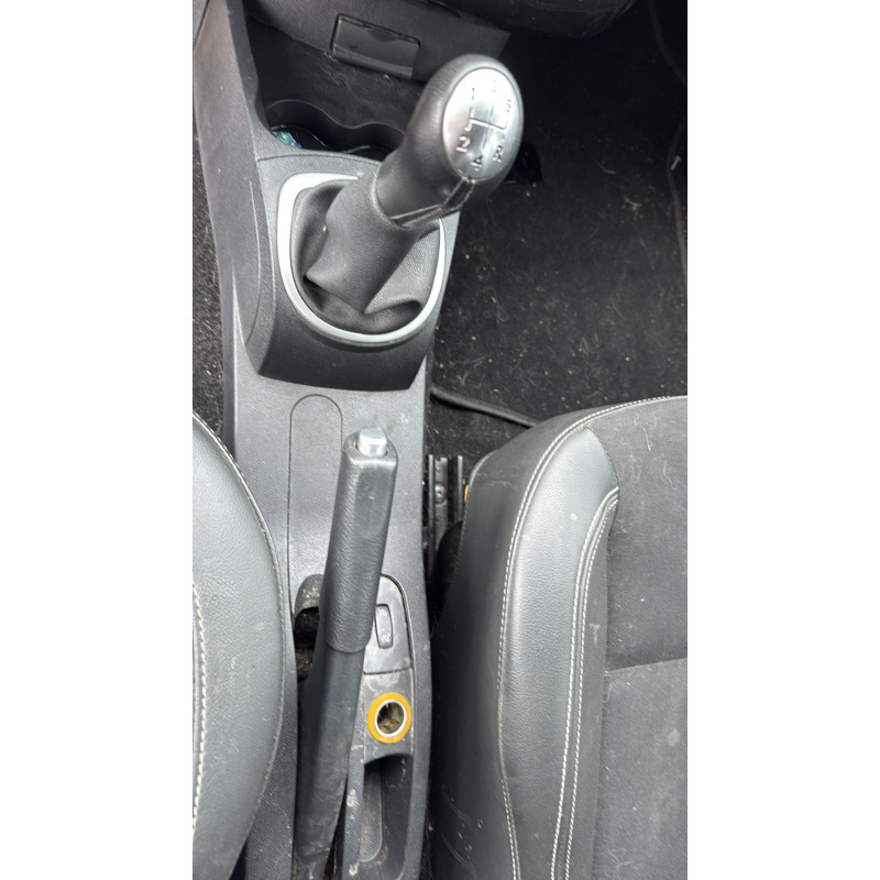 Pare boue avant droit RENAULT CLIO 3 Photo n°17