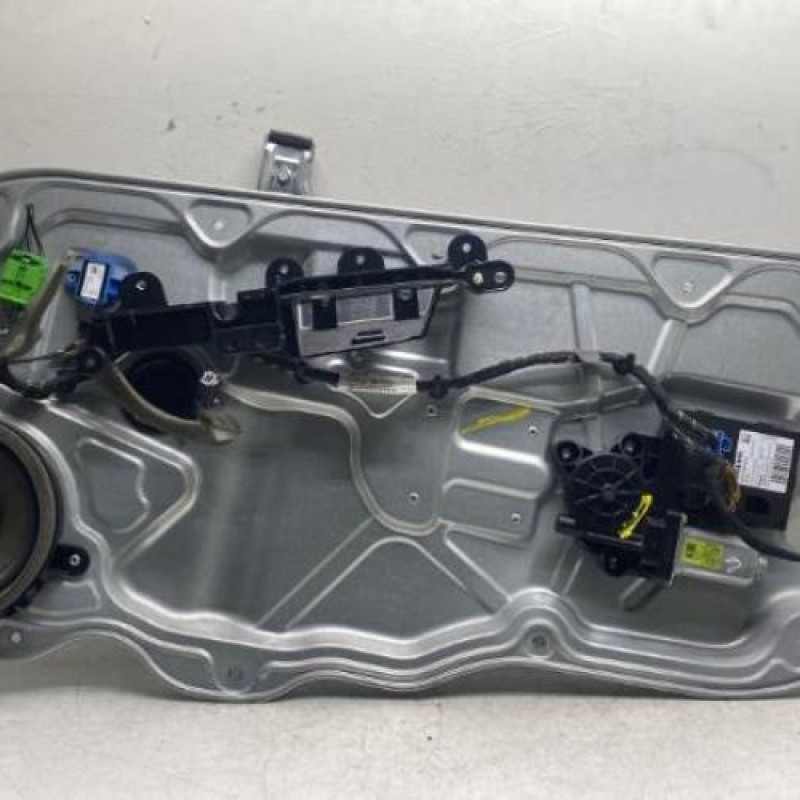 Leve vitre electrique avant droit VOLVO C 30 Photo n°1