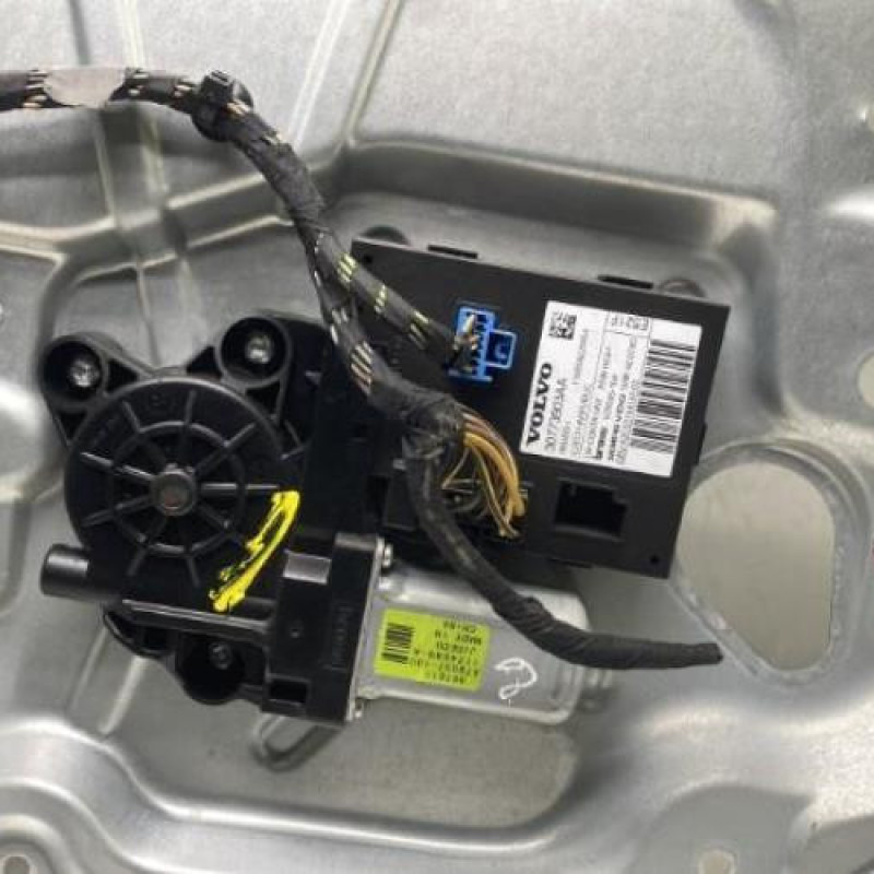 Leve vitre electrique avant droit VOLVO C 30 Photo n°2