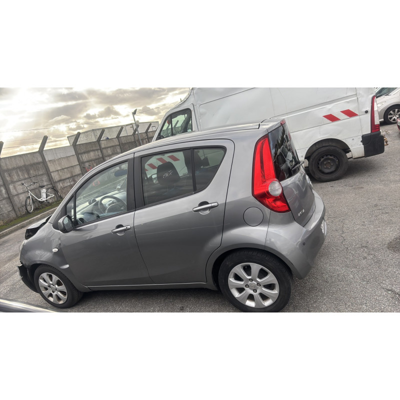 Custode avant droit (porte) OPEL AGILA B Photo n°12