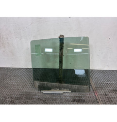 Vitre arriere droit OPEL AGILA B