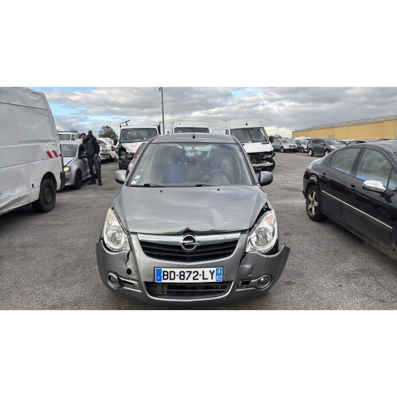 Vitre arriere droit OPEL AGILA B Photo n°13
