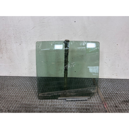Vitre arriere gauche OPEL AGILA B Photo n°1
