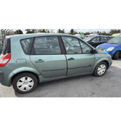 Pare boue avant droit RENAULT SCENIC 2