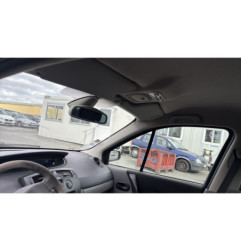 Pare boue avant droit RENAULT SCENIC 2