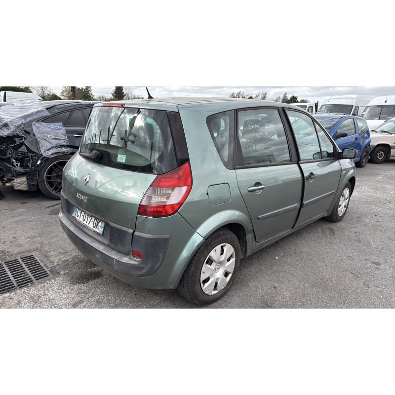 Pare boue avant gauche RENAULT SCENIC 2 Photo n°7