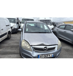 Pare boue avant gauche OPEL ZAFIRA B