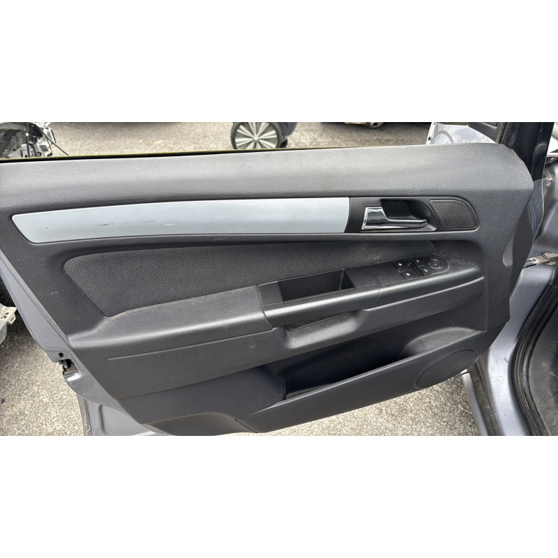 Pare boue avant gauche OPEL ZAFIRA B Photo n°13