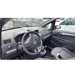 Pare boue avant gauche OPEL ZAFIRA B