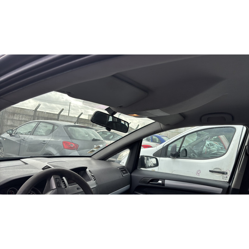 Pare boue avant gauche OPEL ZAFIRA B Photo n°16