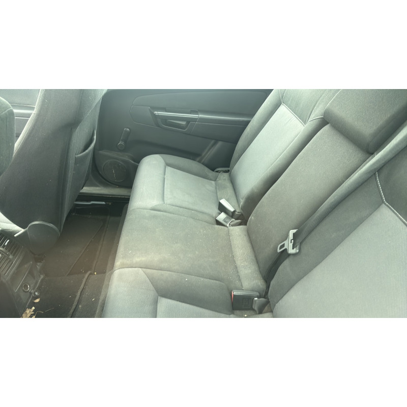 Pare boue avant gauche OPEL ZAFIRA B Photo n°17
