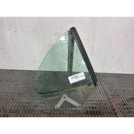 Vitre arriere droit PEUGEOT 206