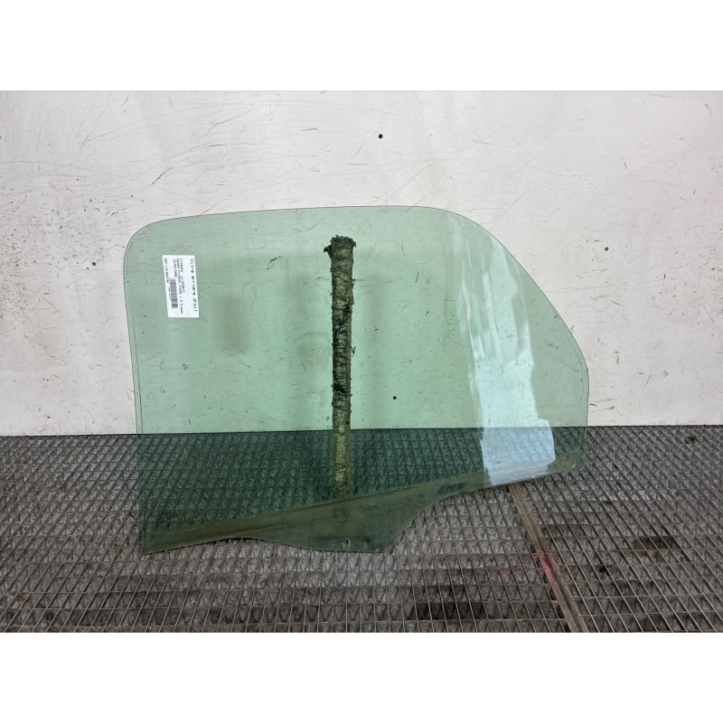 Vitre arriere droit CITROEN XSARA PICASSO Photo n°2