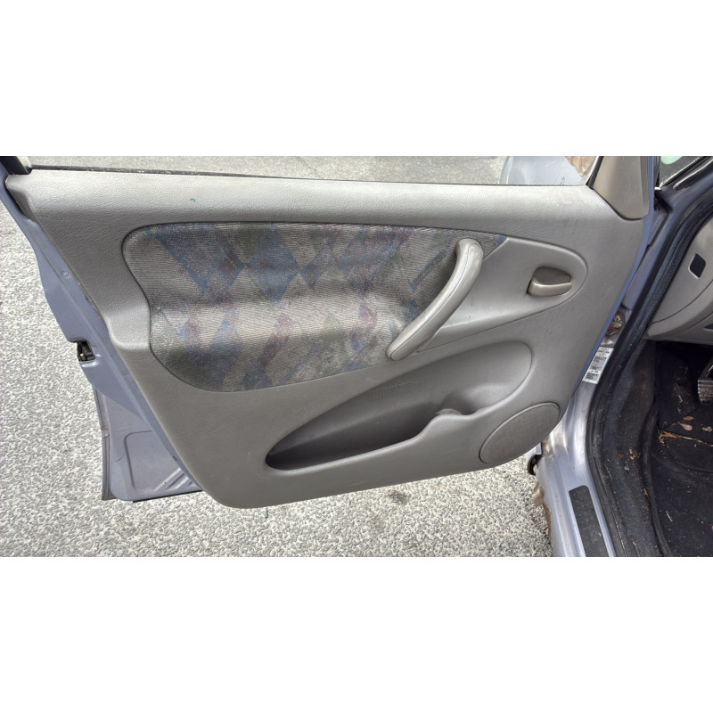 Vitre arriere gauche CITROEN XSARA PICASSO Photo n°13