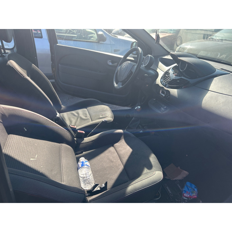 Pare boue avant droit RENAULT TWINGO 2 Photo n°4