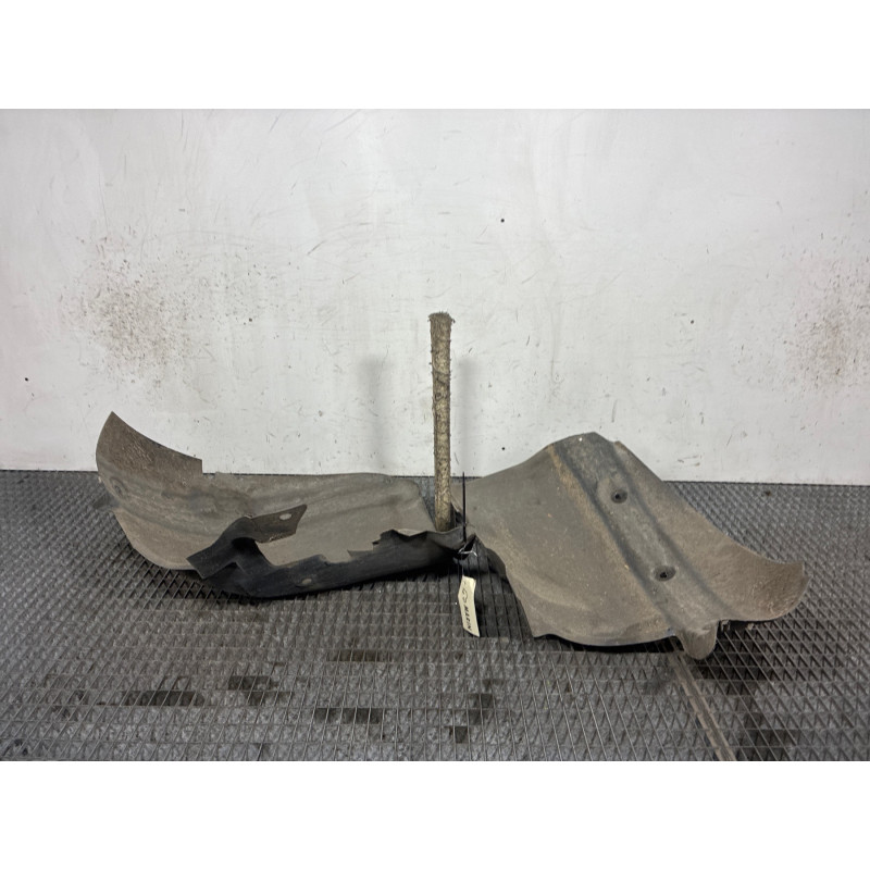 Pare boue avant droit RENAULT SCENIC 2 Photo n°3
