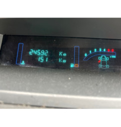 Pare boue avant droit RENAULT SCENIC 2