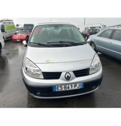 Pare boue avant droit RENAULT SCENIC 2