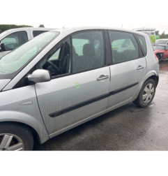 Pare boue avant droit RENAULT SCENIC 2