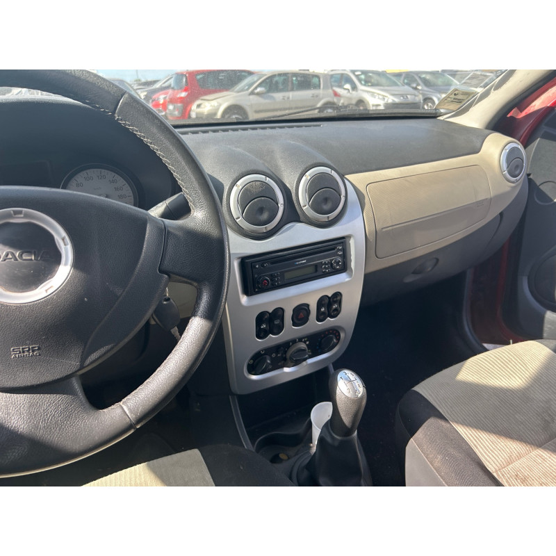 Pare boue avant gauche DACIA LOGAN MCV 1 Photo n°9
