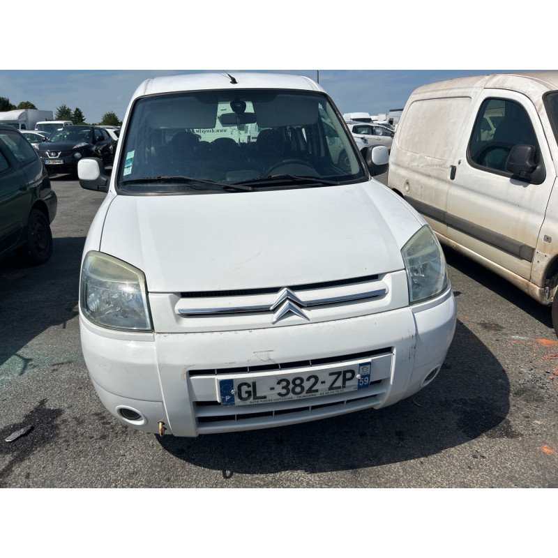 Pare boue avant gauche CITROEN BERLINGO 1 Photo n°10