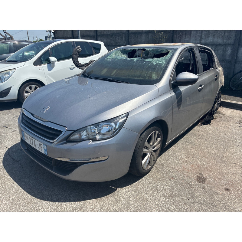 Pare boue avant droit PEUGEOT 308 2 Photo n°12