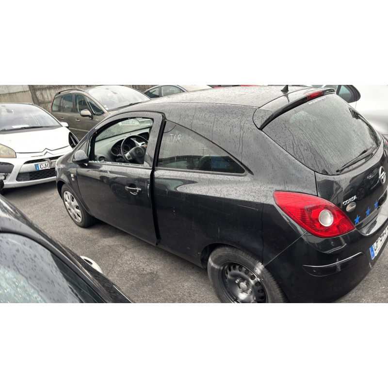 Custode arriere gauche OPEL CORSA D Photo n°9