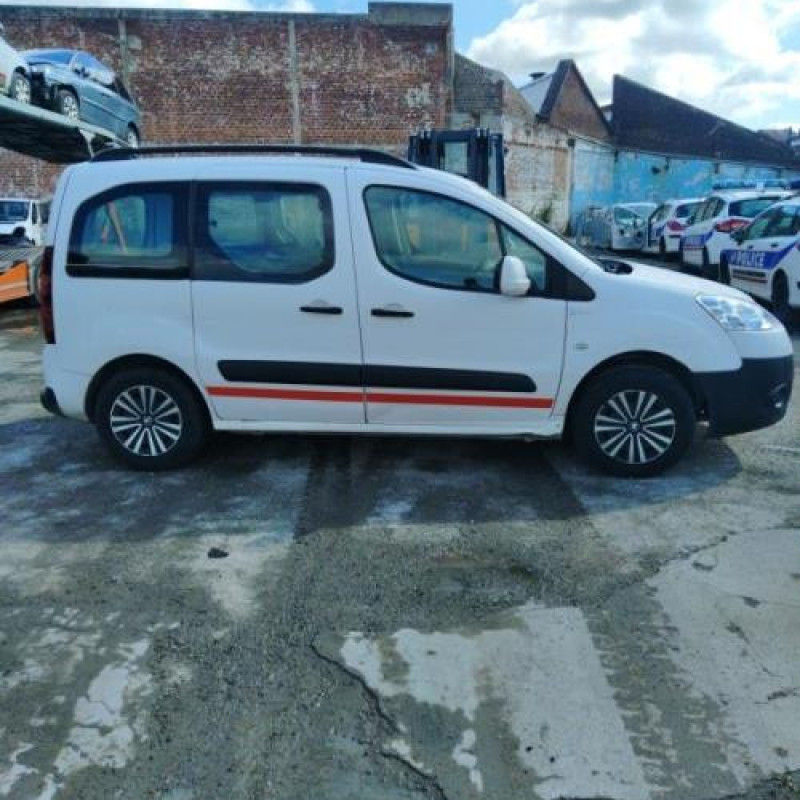 Bras essuie glace arriere PEUGEOT PARTNER 2 Photo n°5