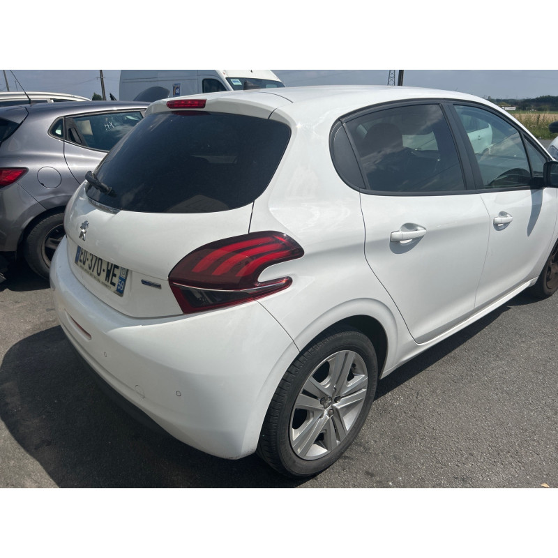 PEUGEOT 208 1 PHASE 2 1.2 VTI - 12V Photo n°7