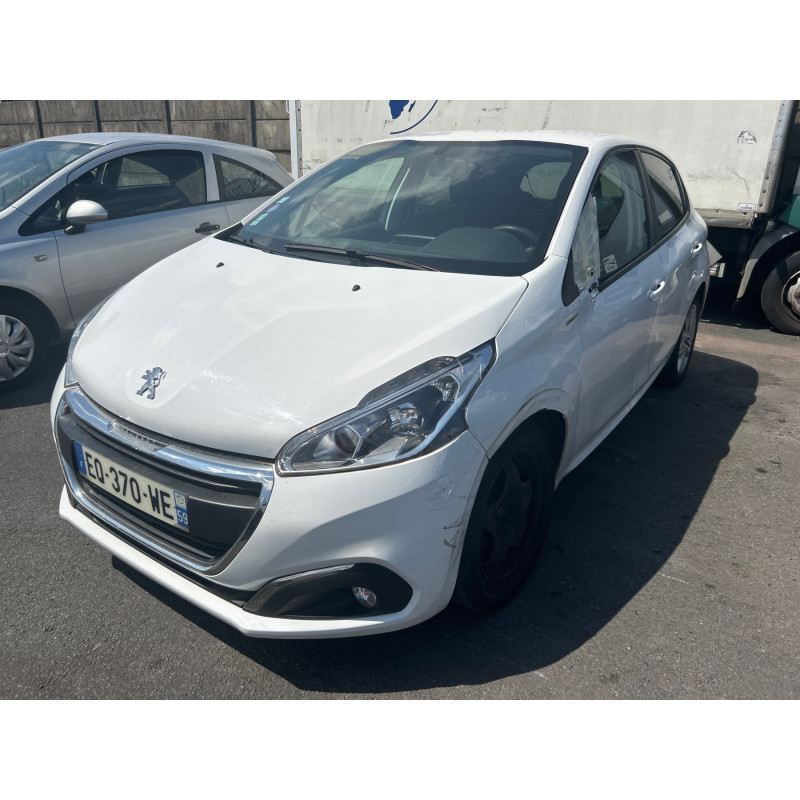 PEUGEOT 208 1 PHASE 2 1.2 VTI - 12V Photo n°13