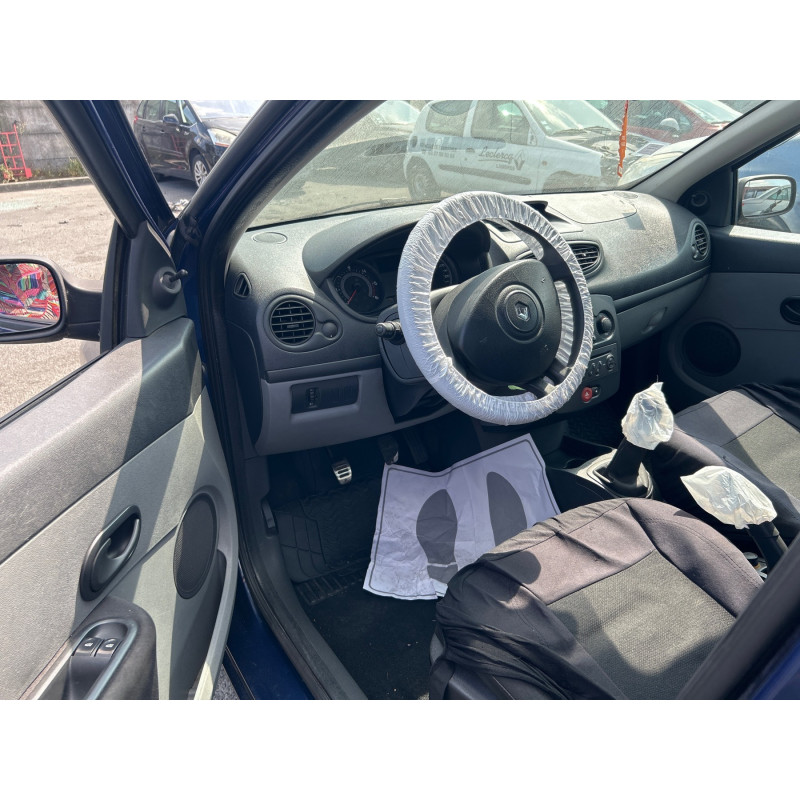 Jante RENAULT CLIO 3 Photo n°8