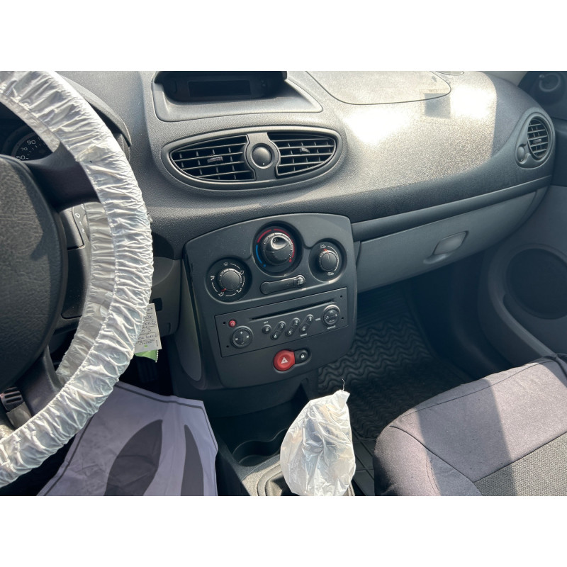 Jante RENAULT CLIO 3 Photo n°10