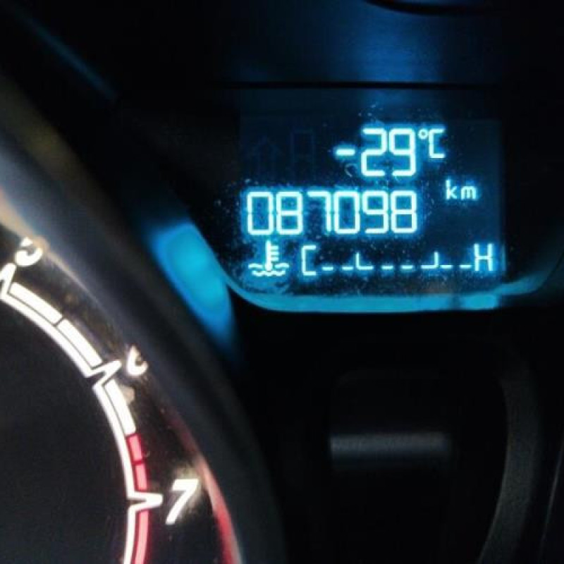 Pretensionneur de ceinture avant droit FORD FIESTA 6 Photo n°13