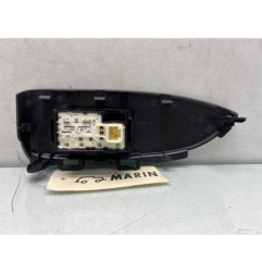 Interrupteur de leve vitre avant droit TOYOTA PRIUS 3