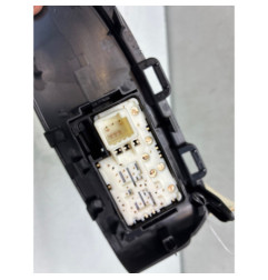 Interrupteur de leve vitre avant droit TOYOTA PRIUS 3