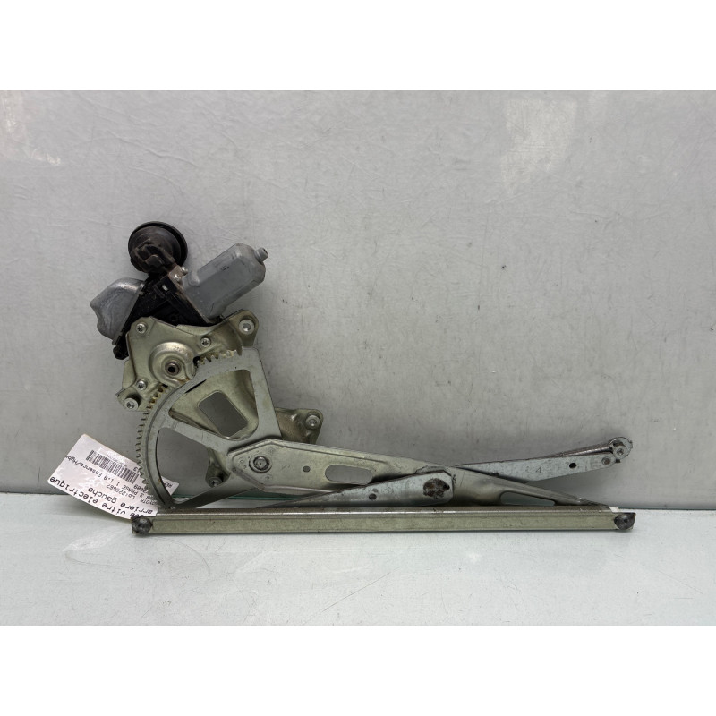 Leve vitre electrique arriere gauche TOYOTA PRIUS 3 Photo n°3