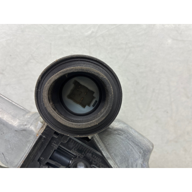 Leve vitre electrique arriere gauche TOYOTA PRIUS 3 Photo n°4