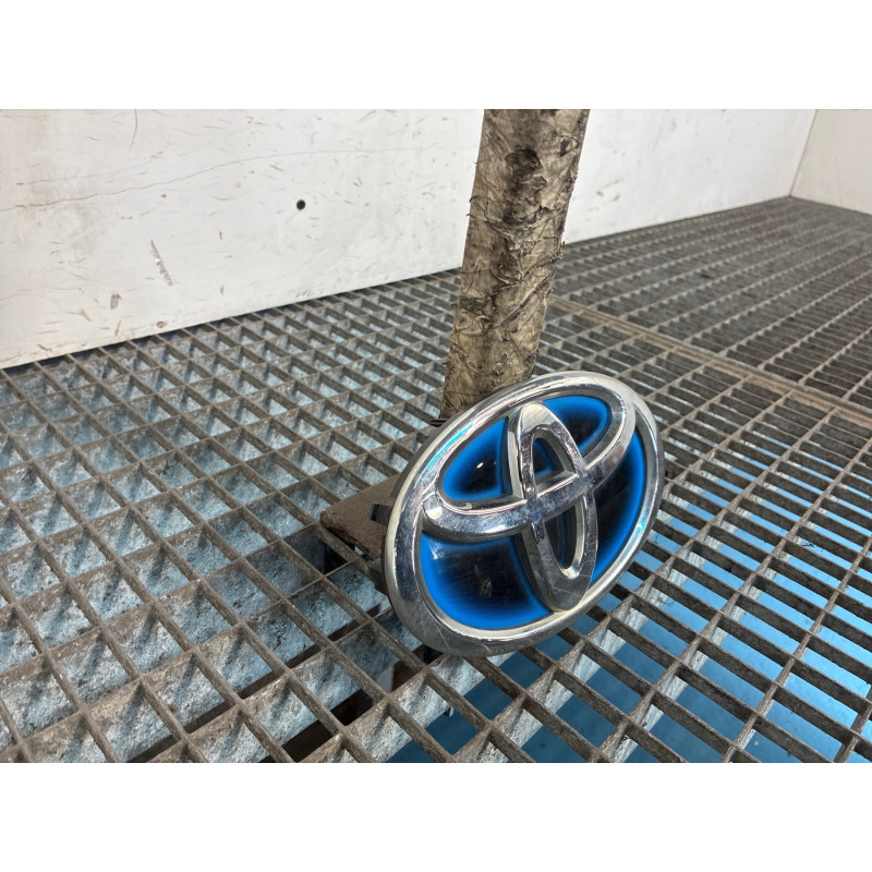 Sigle de calandre TOYOTA PRIUS 3 Photo n°4