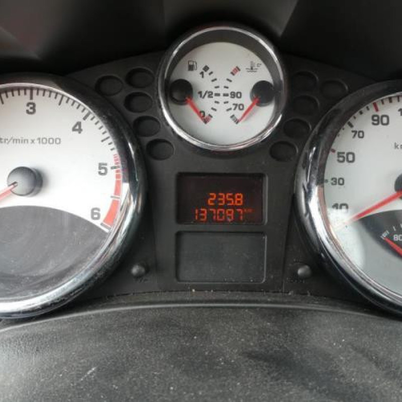 Pretensionneur de ceinture avant droit PEUGEOT 207 Photo n°12