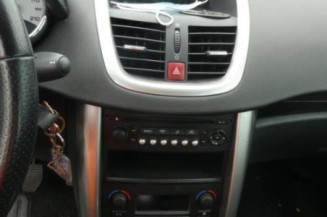 Pretensionneur de ceinture avant droit PEUGEOT 207
